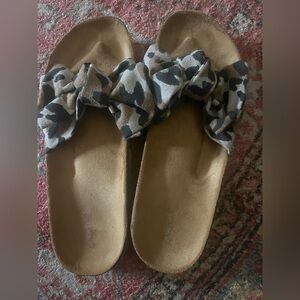 ✨Animal Slide Sandals✨